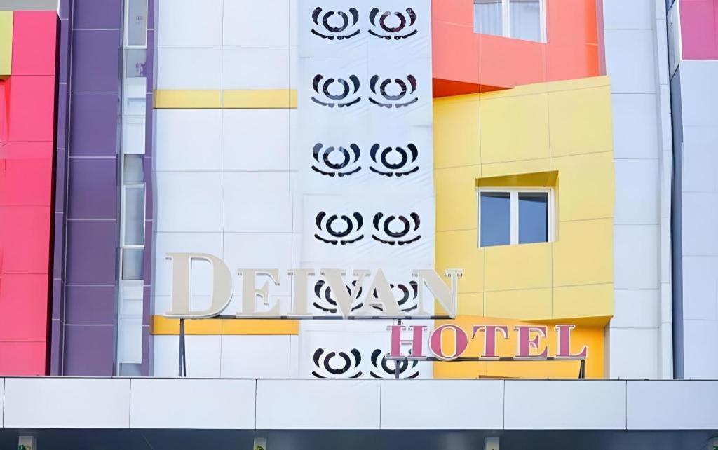 Deivan Hotel Паданг Екстериор снимка